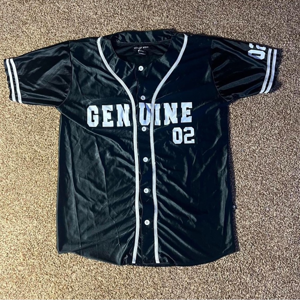 Genuine Nova button up